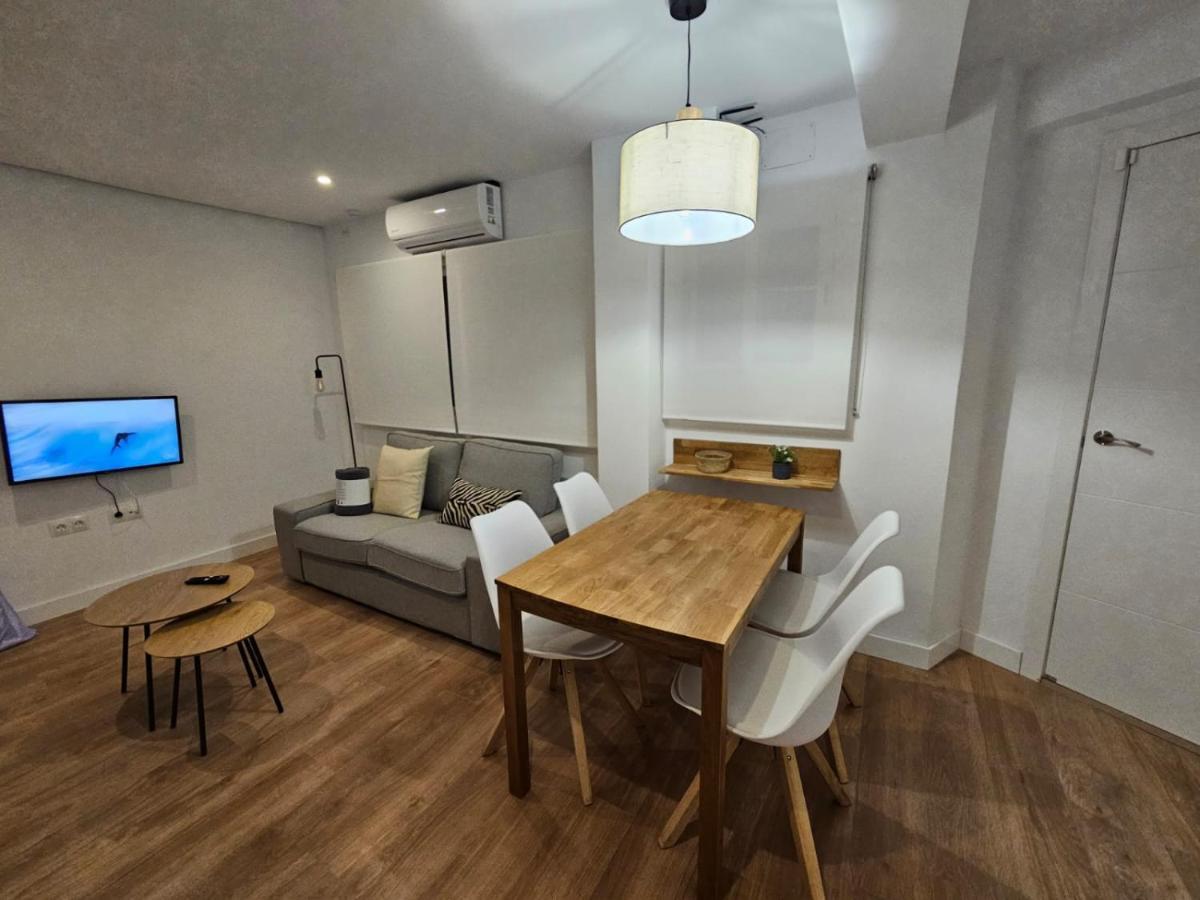 Alameda Colon By Hdc Apartments マラガ エクステリア 写真
